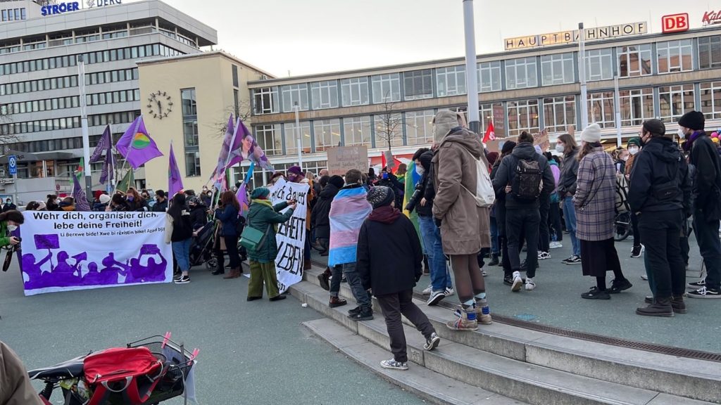Frauen und Queer Streik Kassel
